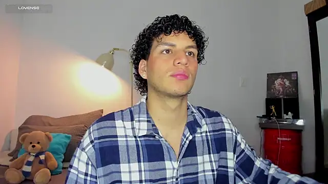 Curlblue online show from 10-16-25, 03:29