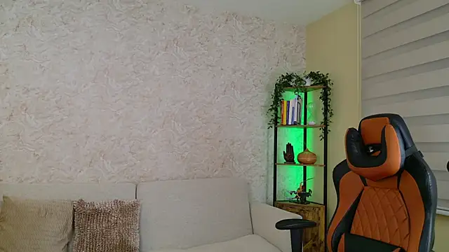 AdanReilly online show from 12-07-24, 02:42