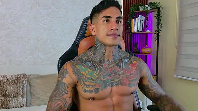 AdanReilly online show from 09-30-25, 12:15