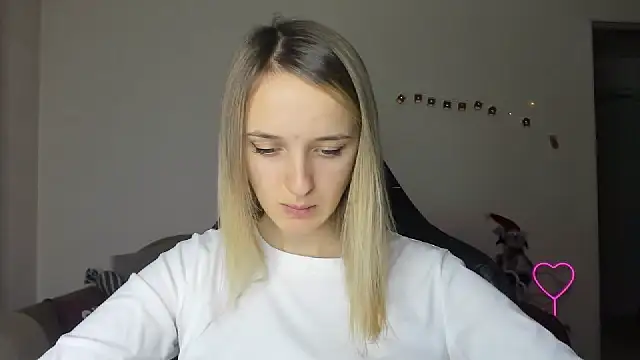 RouseReed online show from 12-16-25, 01:05