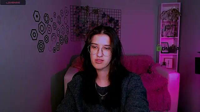 Snapshot of scarlet_mooore chatting on 11-11-25, 09:15 scarlet mooore online show from 11-11-25, 09:15