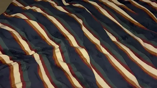 Ceyceys online show from 04-28-26, 05:18