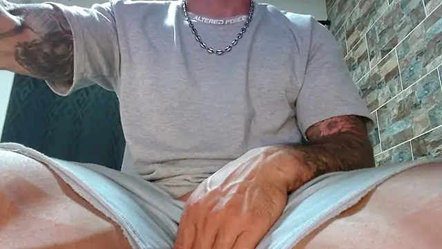 Snapshot of babyrecord1 chatting on 12-16-24, 10:03 babyrecord1 online show from 12-16-24, 10:03