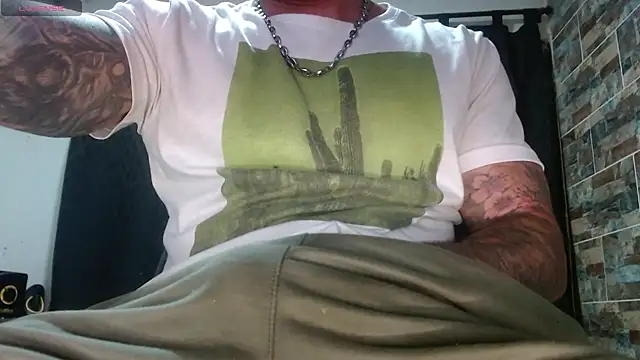 Snapshot of babyrecord1 chatting on 09-30-25, 11:10 babyrecord1 online show from 09-30-25, 11:10