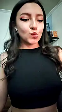 Paudelatorre online show from 02-18-25, 04:04