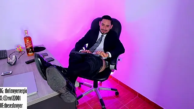 Snapshot of thesexlawyer1 chatting on 12-30-24, 10:45 thesexlawyer1 online show from 12-30-24, 10:45