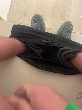 Angeloggaa online show from 02-20-25, 08:17