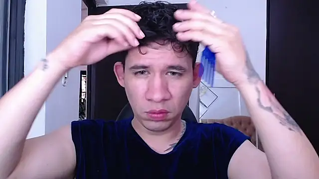 Snapshot of cute_eidenx chatting on 06-24-26, 02:27 cute eidenx online show from 06-24-26, 02:27