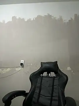 Snapshot of Jacotnk chatting on 01-05-25, 04:47 Jacotnk online show from 01-05-25, 04:47