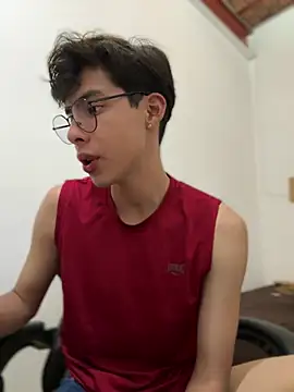 Snapshot of Jacotnk chatting on 02-23-25, 04:17 Jacotnk online show from 02-23-25, 04:17