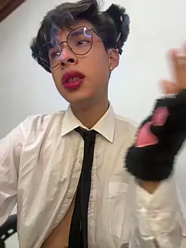 Snapshot of Jacotnk chatting on 02-24-25, 04:16 Jacotnk online show from 02-24-25, 04:16