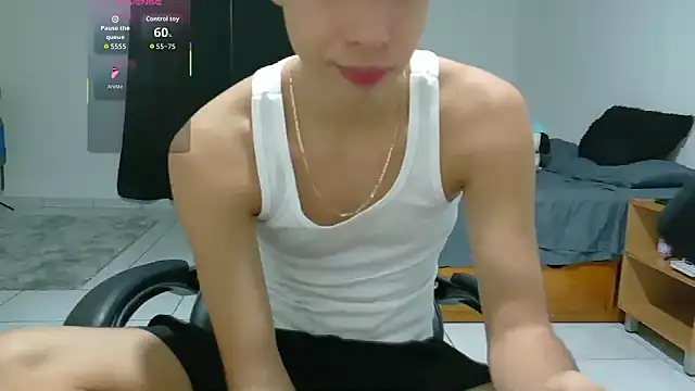 Snapshot of Jacotnk chatting on 09-28-25, 01:55 Jacotnk online show from 09-28-25, 01:55