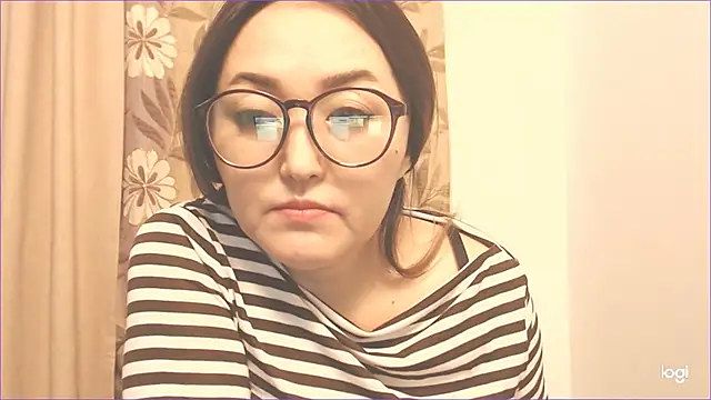 hrnyteacher online show from 12-19-24, 08:34