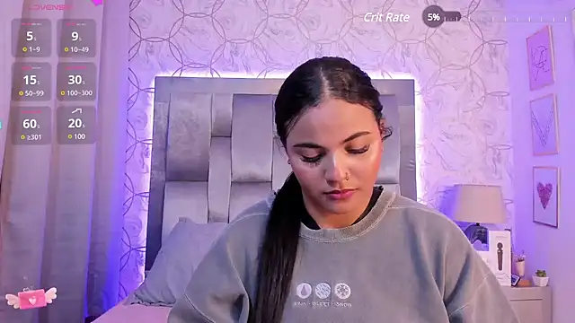 Snapshot of EmmaWeest chatting on 12-14-24, 11:56 EmmaWeest online show from 12-14-24, 11:56