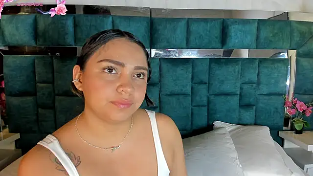 Abril Gomez06 online show from 04-28-26, 02:27