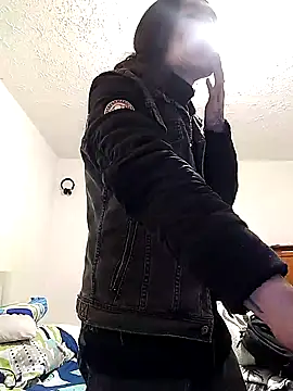 camilo28casas online show from 03-20-26, 10:42