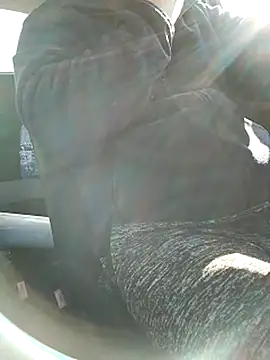 Snapshot of Sarpe84 chatting on 02-22-25, 01:13 Sarpe84 online show from 02-22-25, 01:13