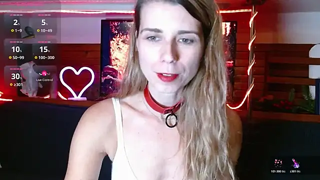 Snapshot of Trinity_Fire chatting on 11-22-25, 12:42 Trinity Fire online show from 11-22-25, 12:42