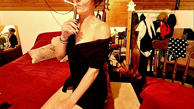 Snapshot of Hot_Colettte chatting on 11-10-25, 08:52 Hot Colettte online show from 11-10-25, 08:52