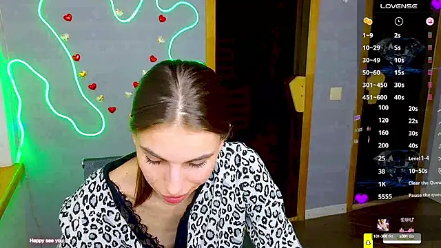 EmmyGreans online show from 02-26-25, 03:41