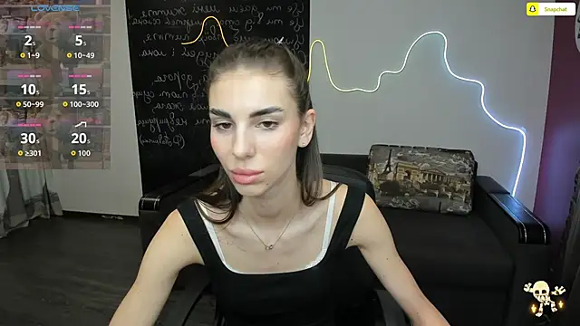 EmmyGreans online show from 11-22-25, 06:45