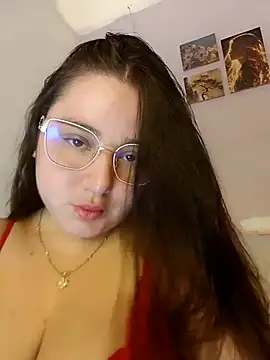 LunaGil1 online show from 03-13-25, 02:12