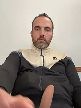 leon3875 online show from 02-27-26, 03:23