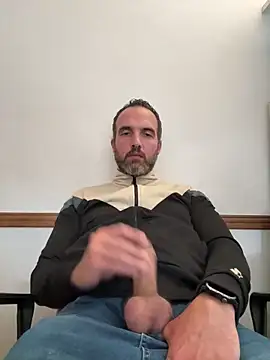 leon3875 online show from 03-05-26, 03:19