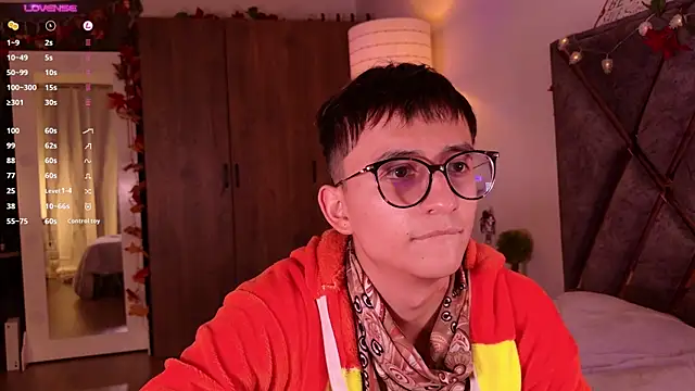 Mr evan1 online show from 12-12-24, 08:10