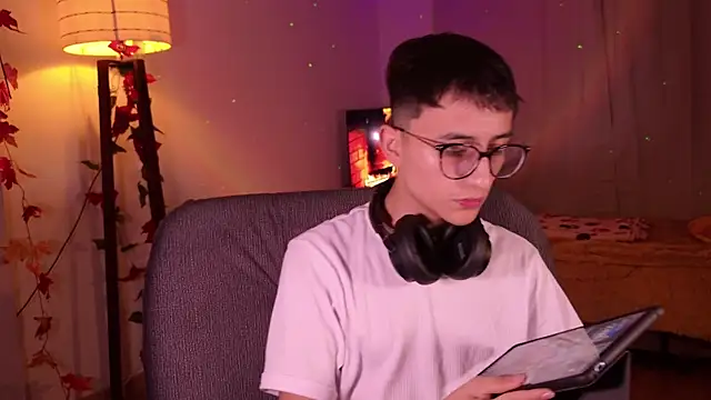 Mr evan1 online show from 12-13-24, 11:55