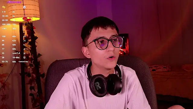 Mr evan1 online show from 12-13-24, 06:05