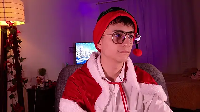 Mr evan1 online show from 12-24-24, 01:28