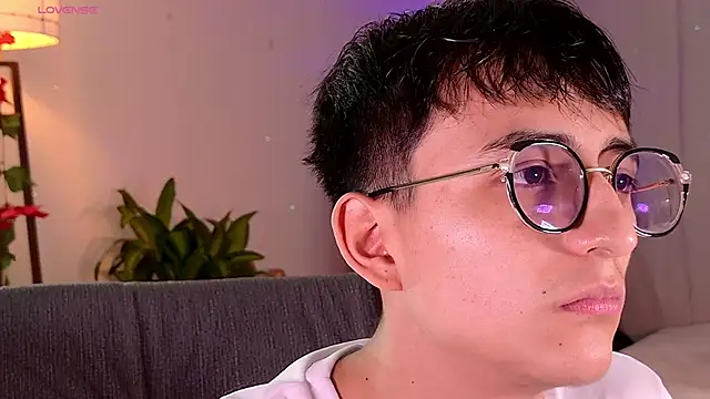 Mr evan1 online show from 03-17-25, 02:56