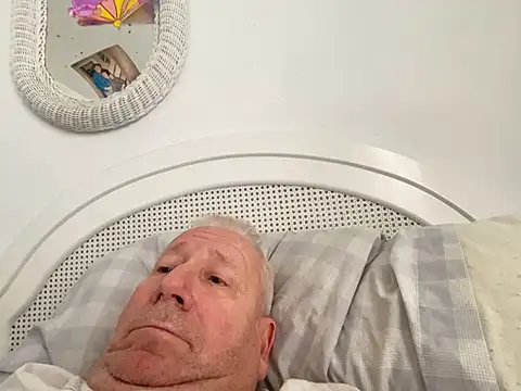 Bossinmidd12 online show from 02-01-25, 10:15