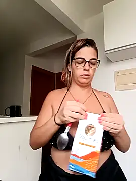 Escarlate4you  online show from 12-04-24, 01:20