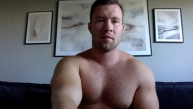 Snapshot of swekingxx chatting on 09-24-25, 08:28 swekingxx online show from 09-24-25, 08:28