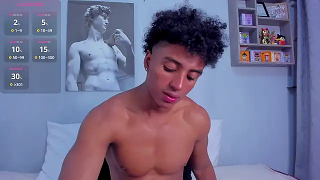 MagnusKing  online show from 09-13-25, 04:12