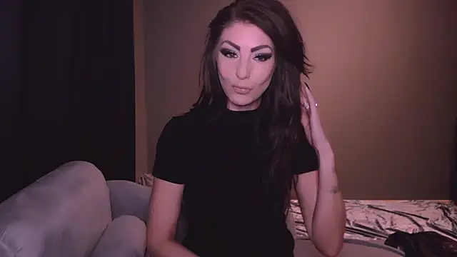 Snapshot of Saintrebella chatting on 01-09-25, 06:47 Saintrebella online show from 01-09-25, 06:47