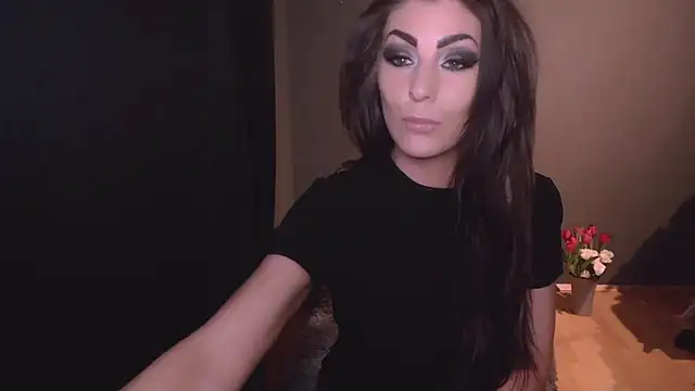 Snapshot of Saintrebella chatting on 03-11-25, 10:31 Saintrebella online show from 03-11-25, 10:31