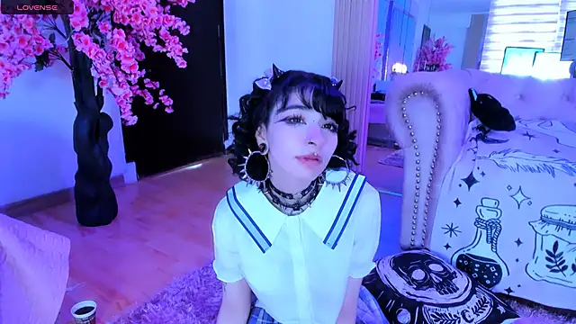 Snapshot of zephirahabney chatting on 02-03-25, 05:35 zephirahabney online show from 02-03-25, 05:35