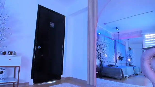 Snapshot of zephirahabney chatting on 02-10-25, 05:19 zephirahabney online show from 02-10-25, 05:19