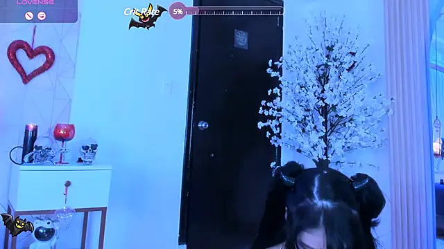 Snapshot of zephirahabney chatting on 02-15-25, 08:43 zephirahabney online show from 02-15-25, 08:43