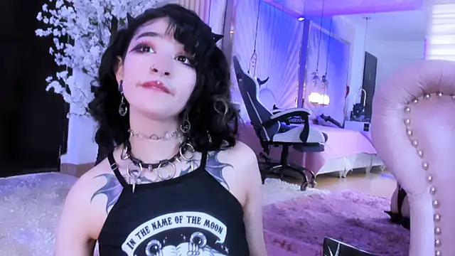 Snapshot of zephirahabney chatting on 02-17-25, 05:10 zephirahabney online show from 02-17-25, 05:10