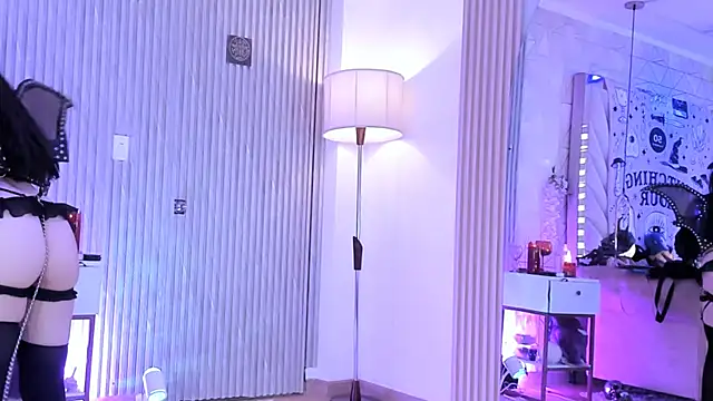 Snapshot of zephirahabney chatting on 09-28-25, 03:17 zephirahabney online show from 09-28-25, 03:17