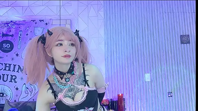 Snapshot of zephirahabney chatting on 12-05-25, 03:09 zephirahabney online show from 12-05-25, 03:09