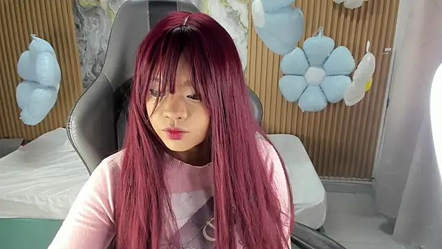 Lili 16 online show from 04-23-26, 11:09