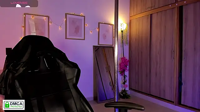 Lilabril online show from 03-15-26, 02:45