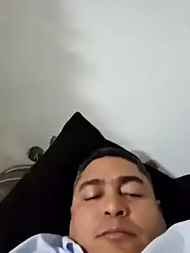 Snapshot of gordito_xx chatting on 12-25-24, 11:53 gordito xx online show from 12-25-24, 11:53