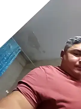 Snapshot of gordito_xx chatting on 12-26-24, 12:49 gordito xx online show from 12-26-24, 12:49