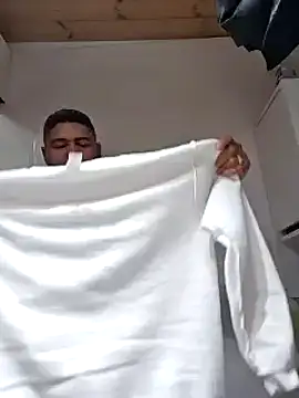 Snapshot of gordito_xx chatting on 12-30-24, 01:14 gordito xx online show from 12-30-24, 01:14